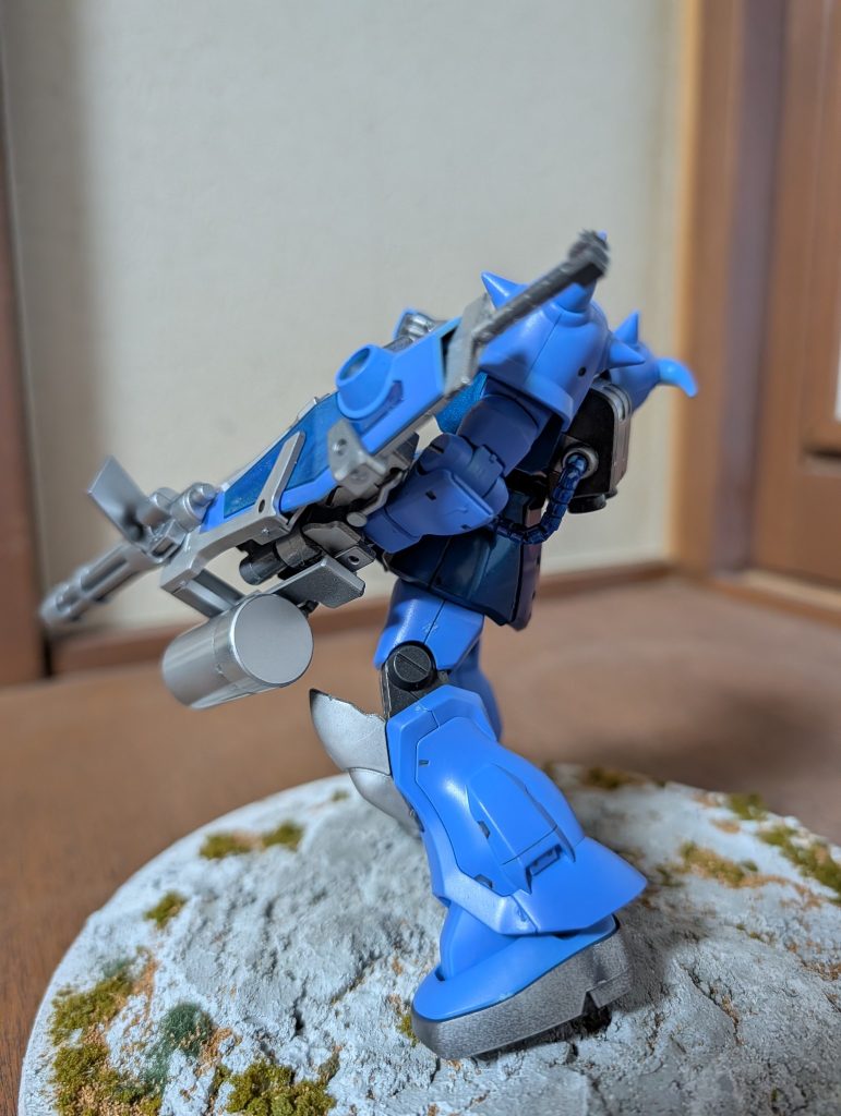 HG　グフカスタム大地に立つ（全塗装　スプレーメイン一部筆塗り）–5枚目/制作者：amedai５１
