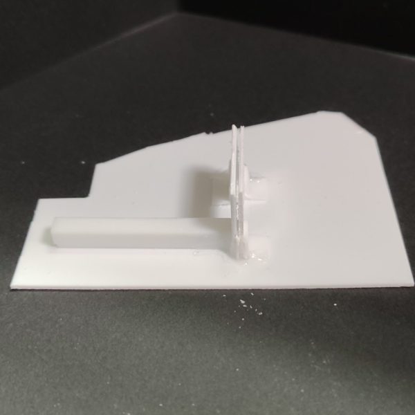 プラ角材カット治具、腕