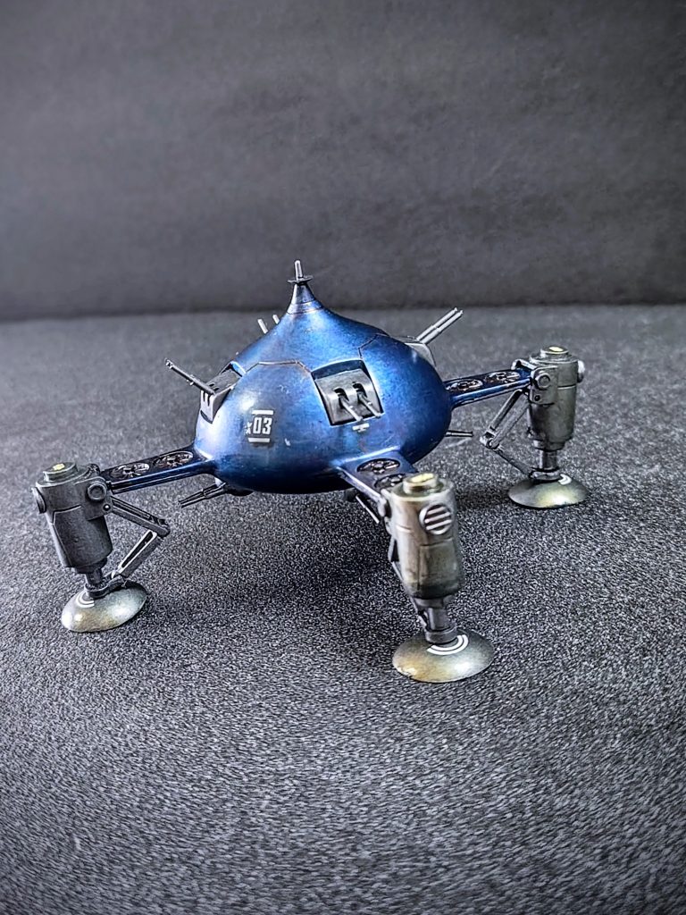 背面カット（別アングル）。マーキングは手持ちのガンダムデカールを使用しています。