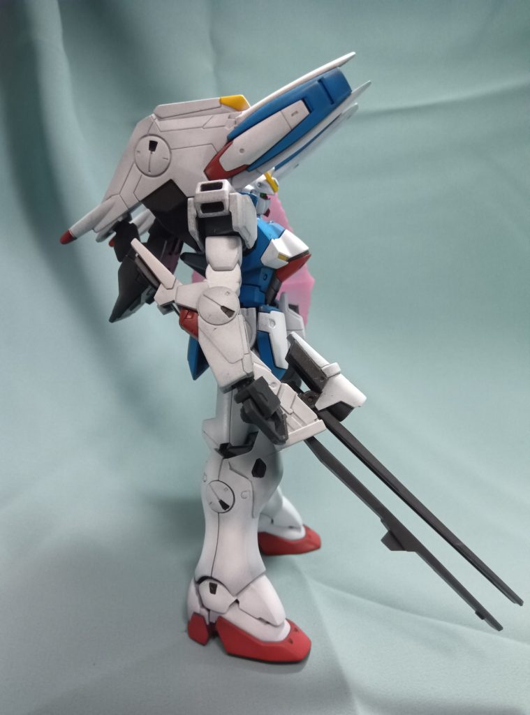 HGUC Vダッシュガンダム–3枚目/制作者：Y.