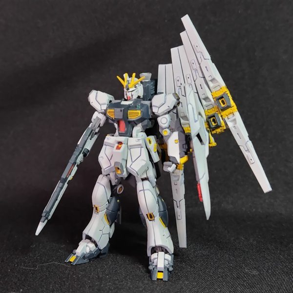 アーティファクト　νガンダム