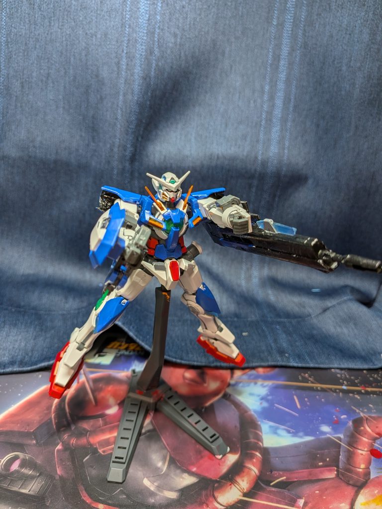 その他はアメイジングエクシアの肩や膝を一部改造して付けました。それ以外はこの間上げたエクシアリペア2と同じです。