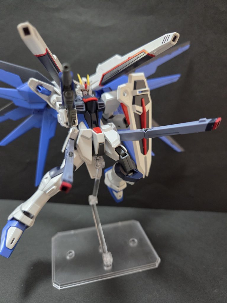 ハイマットフルバースト！これって作画ミスらしいんですが、こんなにかっこいい作画ミスもなかなか無い。