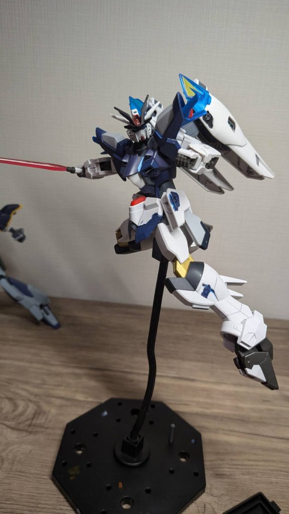 僕、レイが一番お気に入りのストライクウイングフリーダムガンダムです！前に1周年を迎えましたが、この姿が一番長いです。個人的に結構バランスがいいと思っていますまた見てもらえたら嬉しいです！それでは以上になります。そのバトンくれという人は是非コメントをお願いします。ここまで見てくださりありがとうございます！それではまた次回お会いしましょう