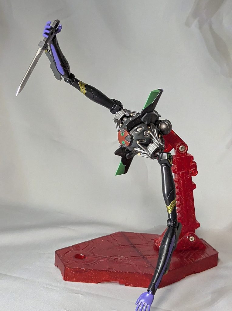 プログナイフもどきはHGスパローのシグルブレイドのグリップに穴を開けて持たせてます