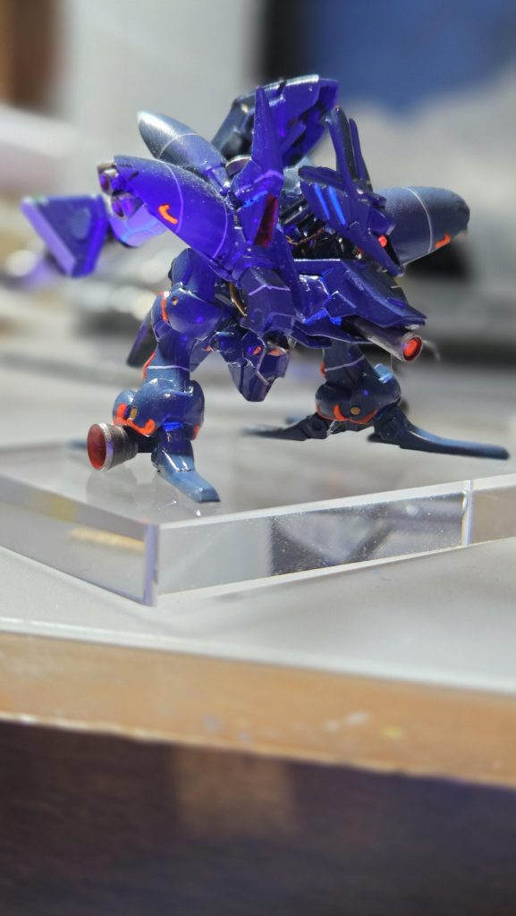 フリーハンドなので、線がうねうね...