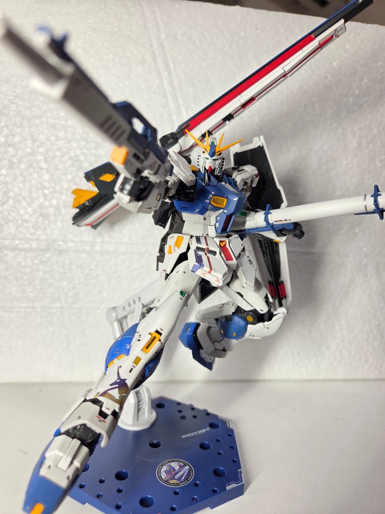 RX-93ff νガンダム–8枚目/制作者：うらま