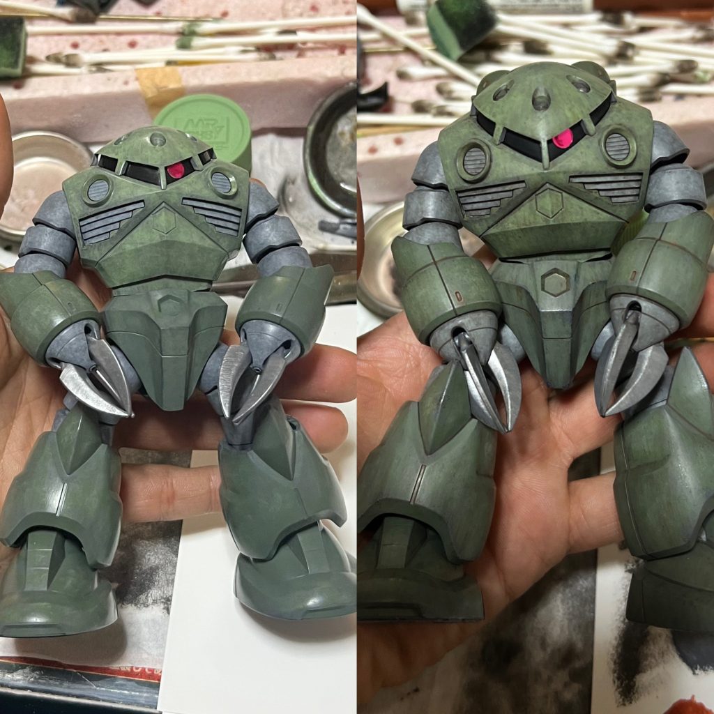 左…トップコート、ウォッシング前　右…終了後塗料は、顔・腹部…よもぎ色→スカイ　濃い緑…ブラストインパルスグリーン→デミトレーナーイエロー　股間…明灰白色2→RLM65ライトブルー　関節…明灰白色1爪…スーパーファインシルバー