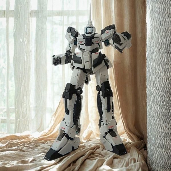 フルアーマー・ユニコーンガンダム full armor unicorn gundam by Pandaddy&Co.