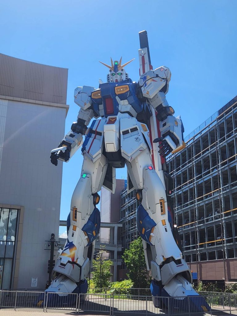 最後に福岡で撮った時の写真です。当時(8月)は晴天でめっちゃ暑かったです。そのおかげか綺麗に写真撮れました(*^^*)また行ける機会があれば行きたいですね。最後までご覧いただきありがとうございました。次回も見ていただけたら嬉しいです。