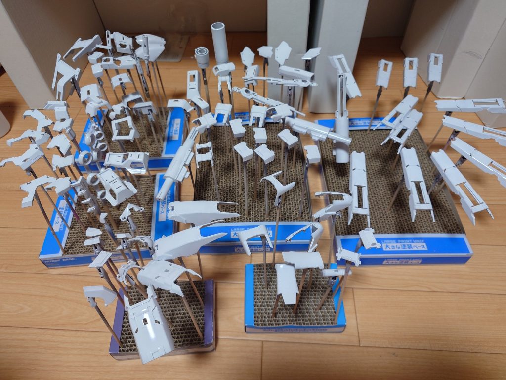 結構、塗装棒増やしたつもりだったけど全然足りなかった。