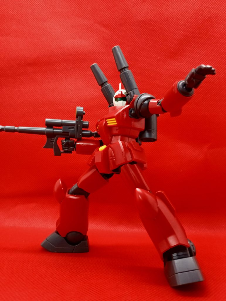 2つめはHGUCガンキャノンですガンダム、ガンタンクと共にホワイトベースを守り抜いた名機ですねネット知識ですが肩のキャノンの射程距離が凄いみたいですね……さすがV作戦MSの一機