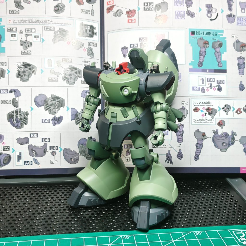 作品名：さ、水転写デカール貼ってくよ<p>組み立ても終わったし、水転写デカールを貼っていこう。 デカール貼りも難しいんだよなぁ…(それも楽しい)</p>
