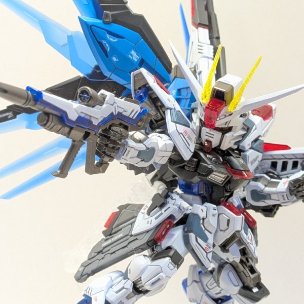 MGSDフリーダムガンダム　ソリッドクリア
