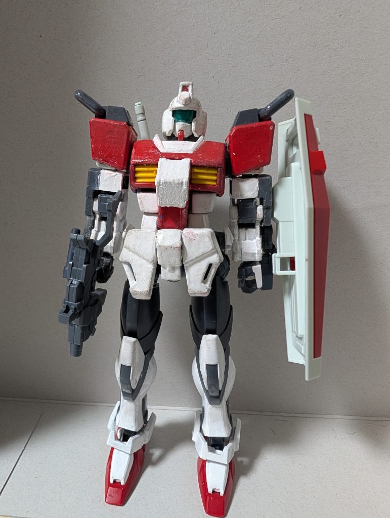 パーツはEGガンダム、EGストライクガンダム、あとは30mmのものになります。元は陸ジムヘッドだったのですが…破損してしまって。