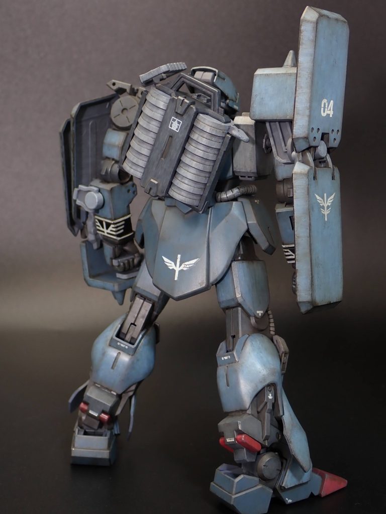 腕のエングレービングは塗りました