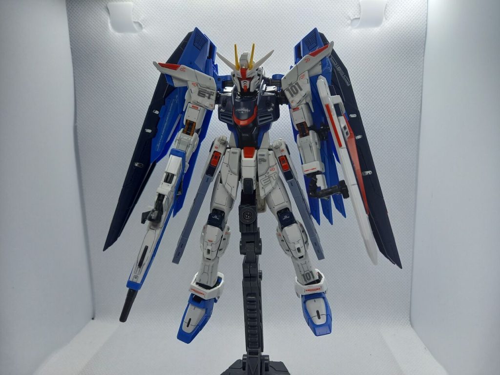 RG【フリーダムガンダム】–2枚目/制作者：TAKES I H彡