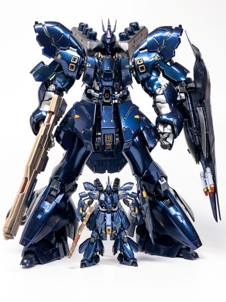 RGサザビーとのツーショット。サイズが小さいと暗く見えやすいのでかなり明るくなるよう調色してます。
