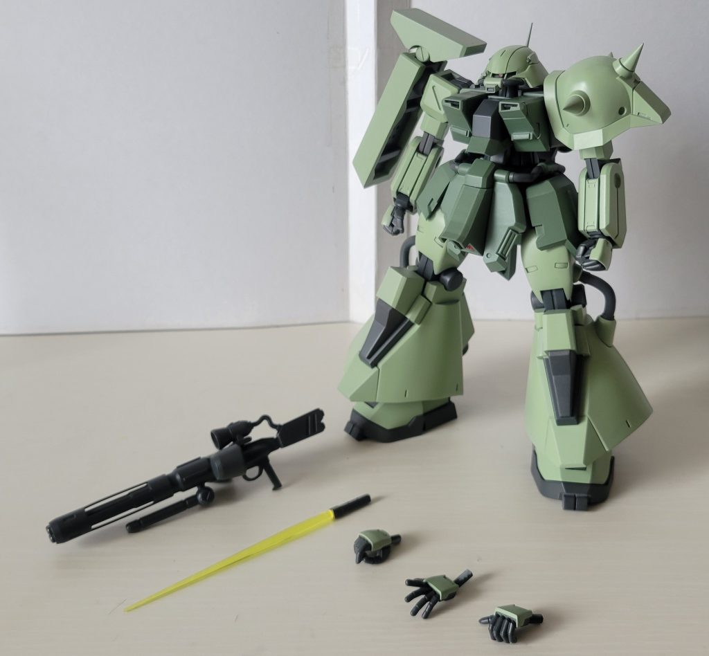 製作物一覧です。握り手、銃持ち手がHGUCシナンジュの流用です。武器であるメガガトリングガンや本体はほぼ3Dプリンタ製です。