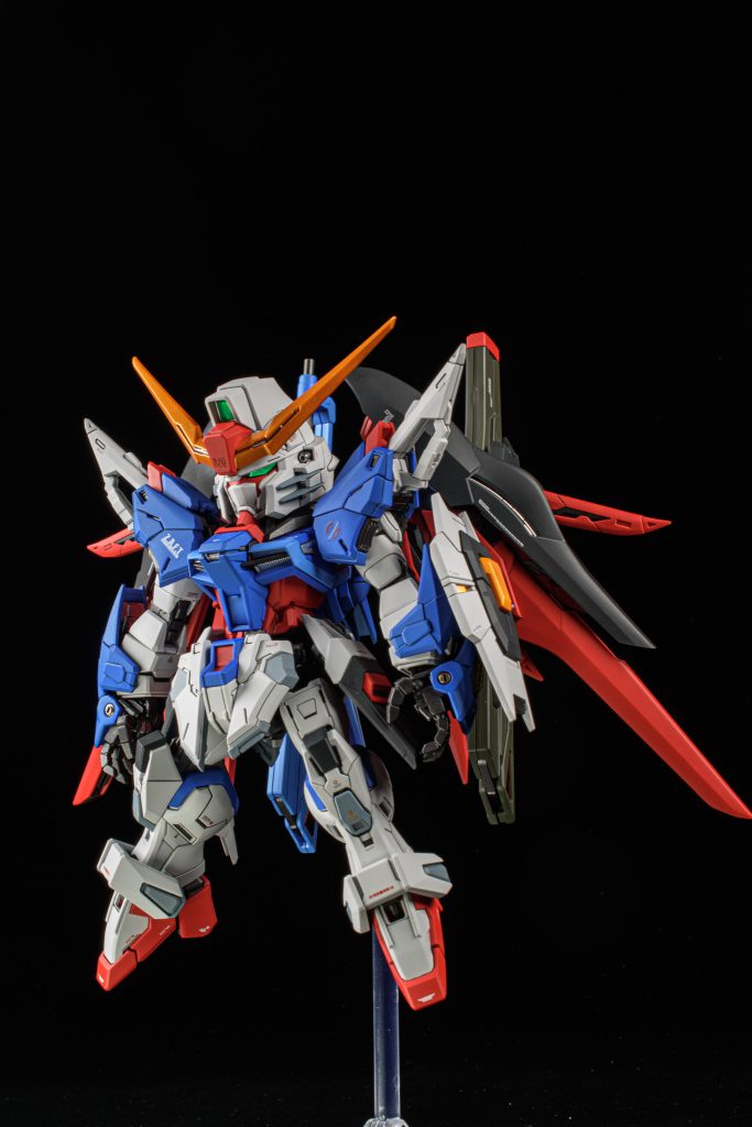 MGSD デスティニーガンダム 全塗装 完成✨–2枚目/制作者：ごろうまる