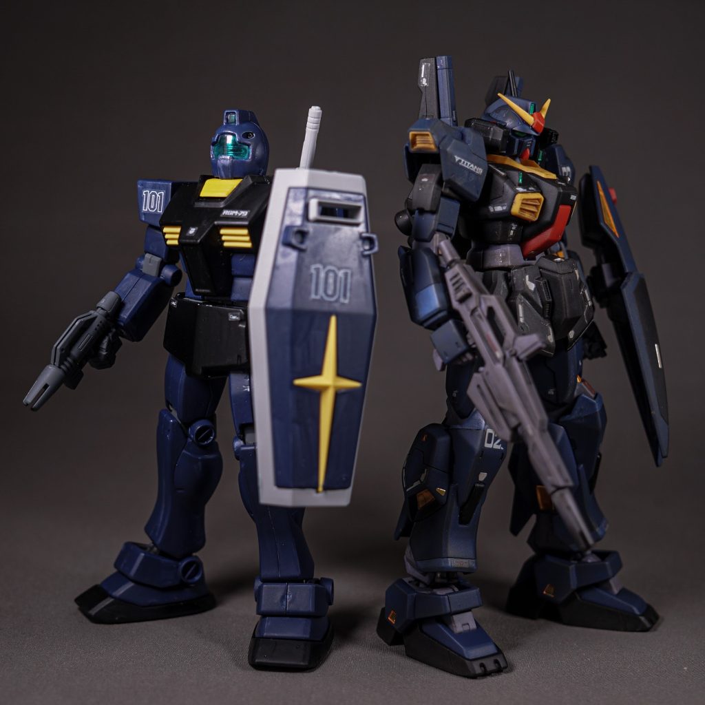 最後に黒いガンダムと一緒に
