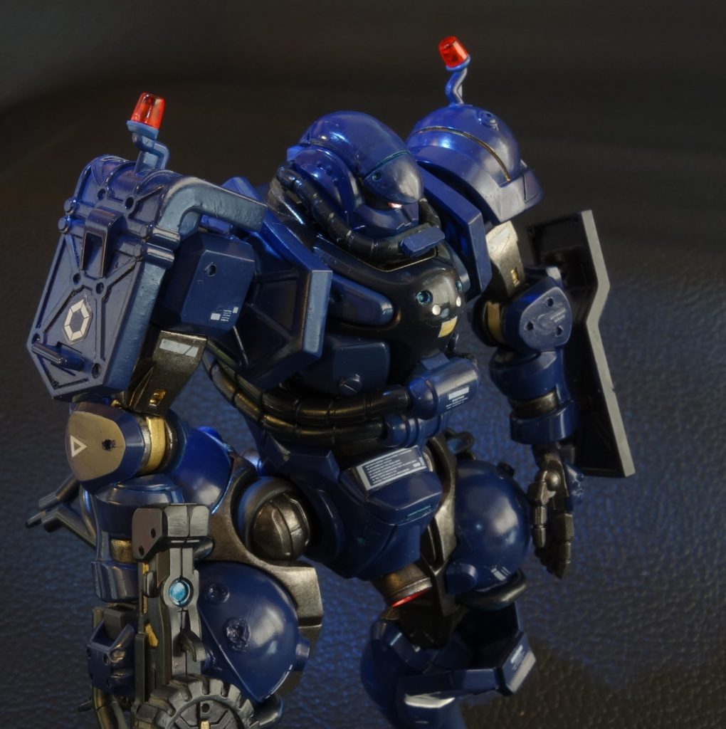 Police zaku–2枚目/制作者：ayapi