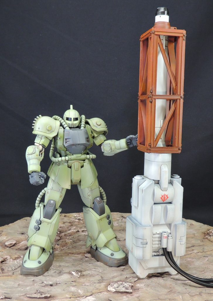 ビーム砲は、メガハウスの「Realistic Model Series 機動戦士ガンダムΖΖ （１/144 HGシリーズ用 ）ネェル・アーガマカタパルトデッキ」付属パーツを流用し、手持ちできるように底面にグリップを取り付けました。