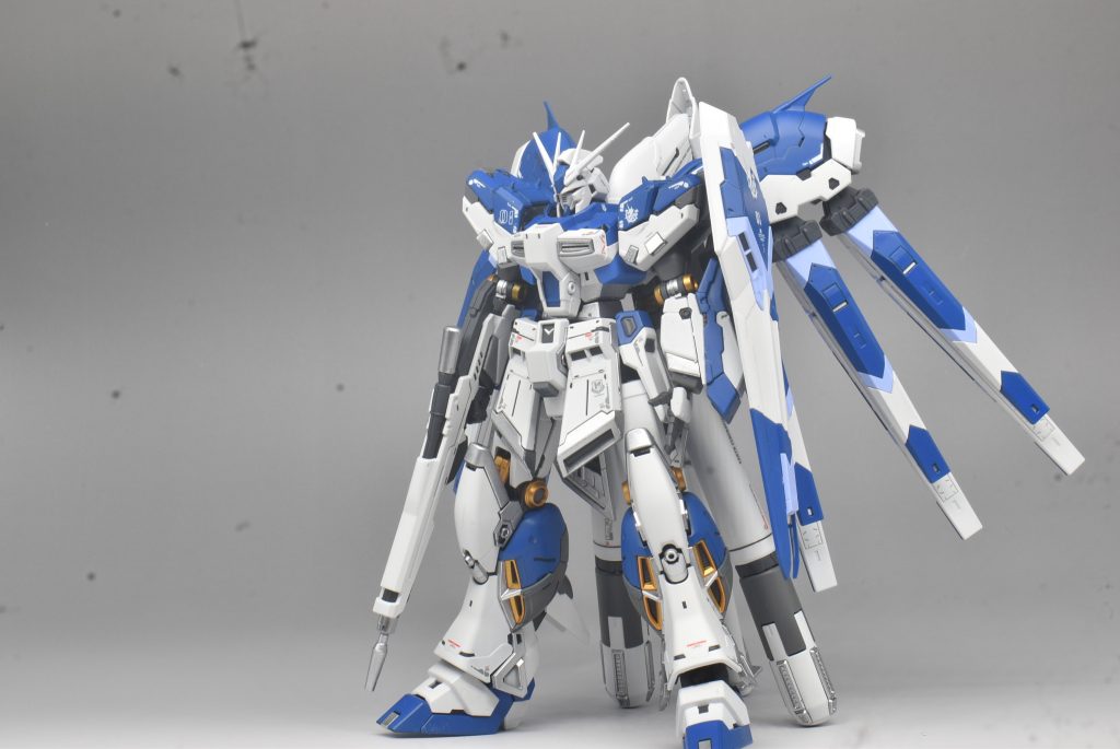 Hi-ν　ガンダム–3枚目/制作者：アンジェロのプラモデル工房