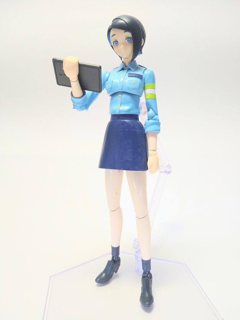 個人的にニカ姉が中々、様になってますね。