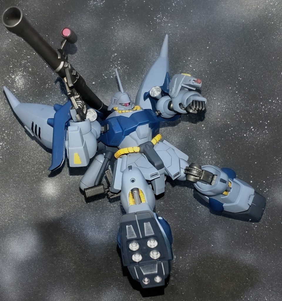 バズーカを持たせたりグレネードを発射するポーズもこの通りです✨