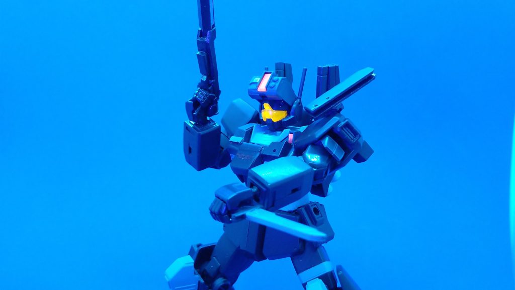 ナイフは鞘含め自作。