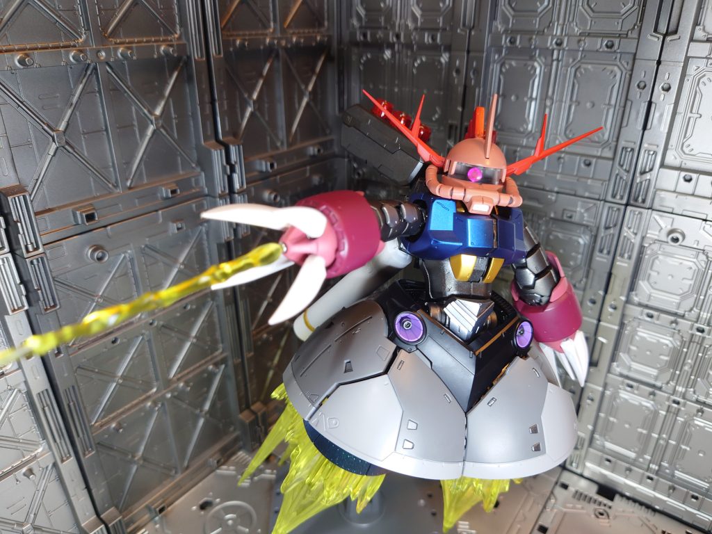 RG ジオングを使用しているのでエフェクトパーツを使用できます！