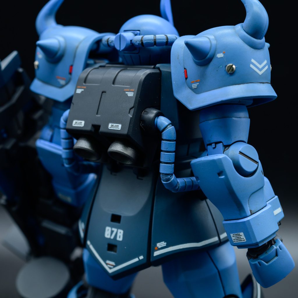 今回はスミ入れはやらずにウェザリングで済ませました。