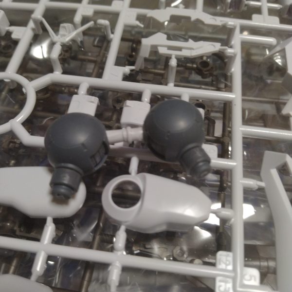 HGハイニューガンダム制作