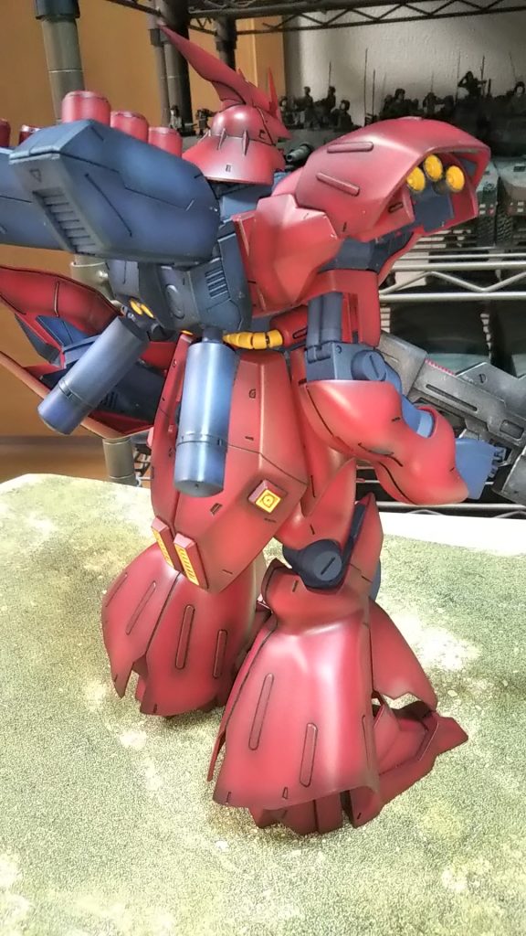 右斜めうしろ