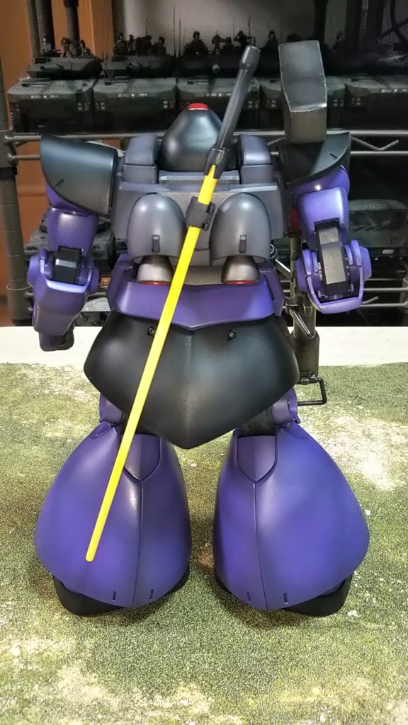 後ろ姿