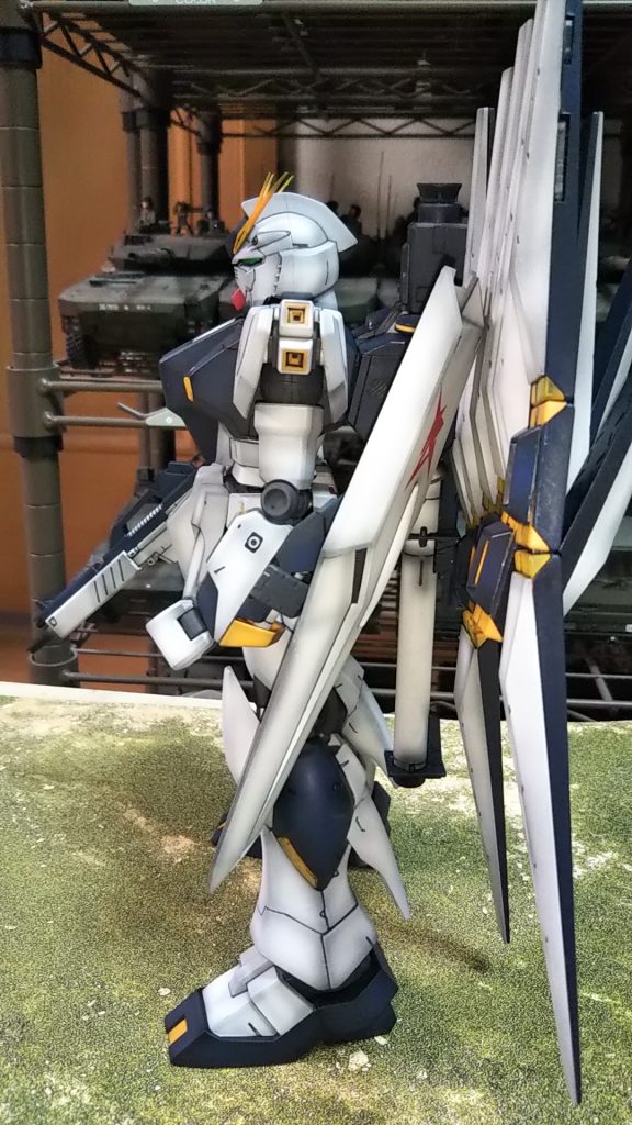 左側面