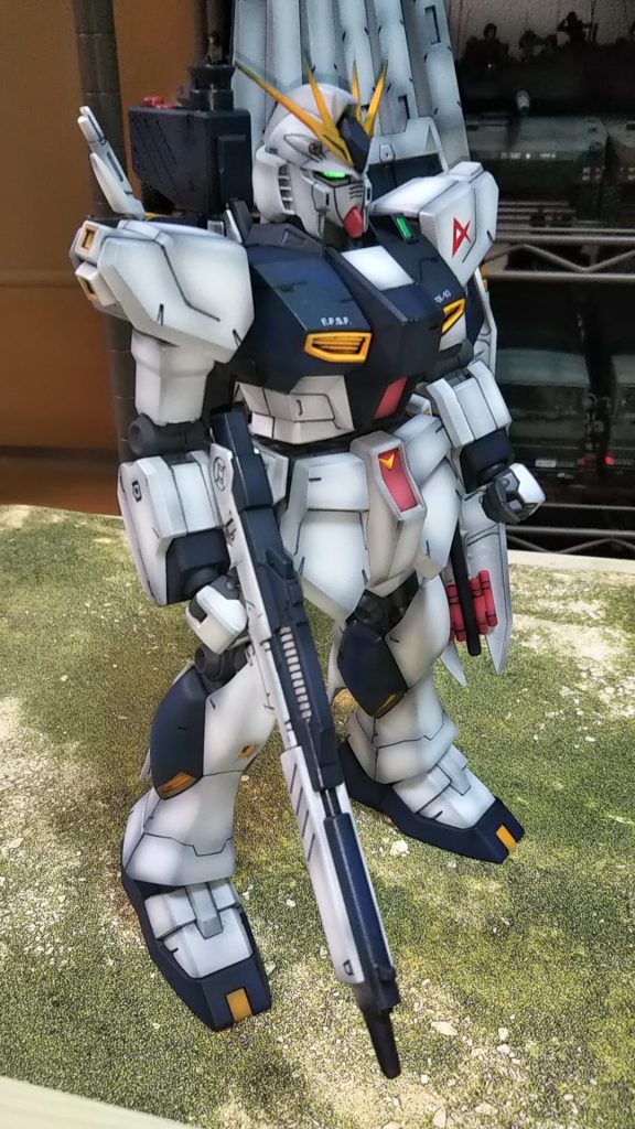 右斜め前