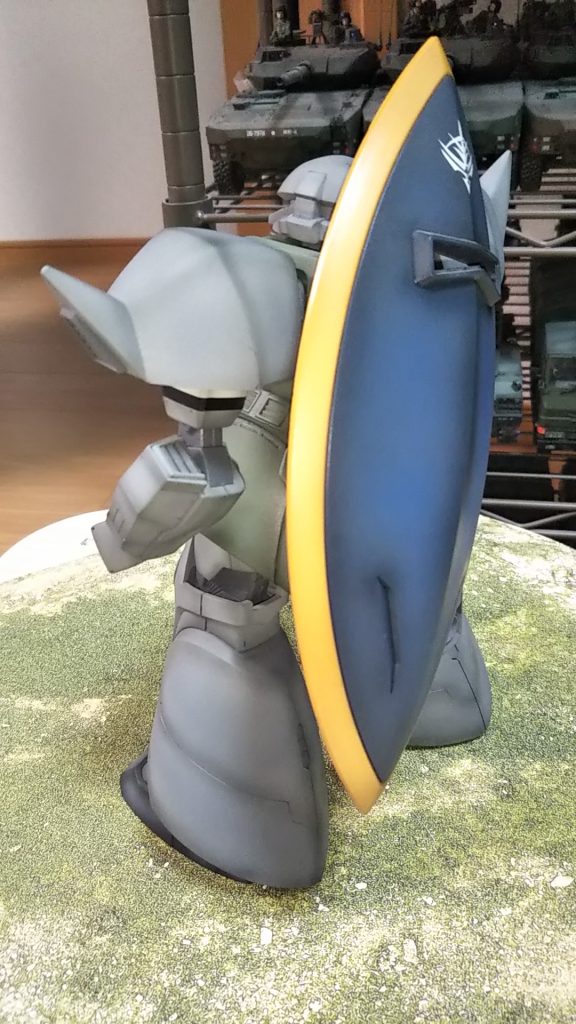 左斜めうしろ