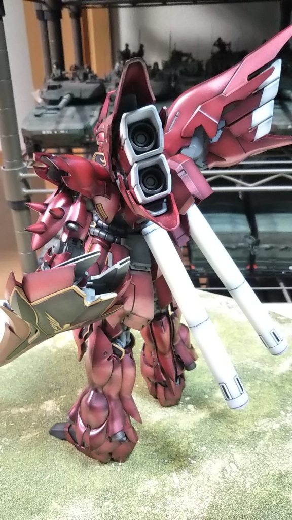 左斜めうしろ左側面