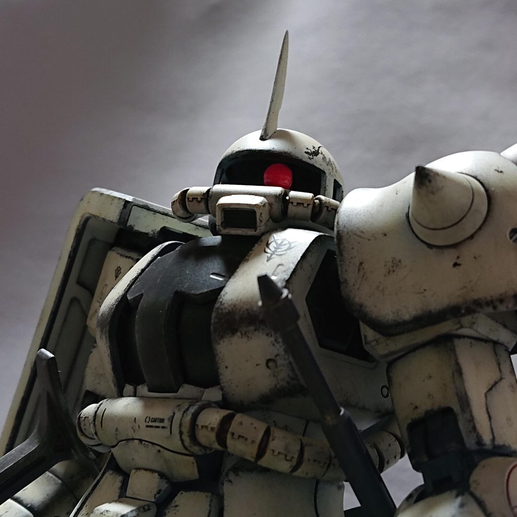 敵のスパイだと！直ぐに捜索する。