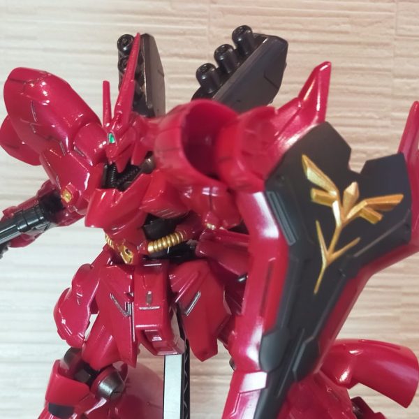 サザビー (メタリックレッド塗装)