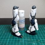 足装甲まで成形色仕上げ。最近は去年やった充電式エアブラシでトップコートに加えて、[…]