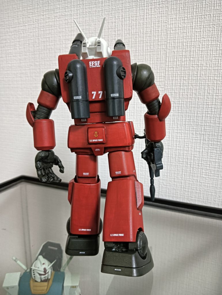 ガッツあふれる背中です。