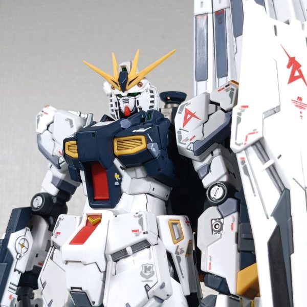 RG νガンダム 成形色仕上げ