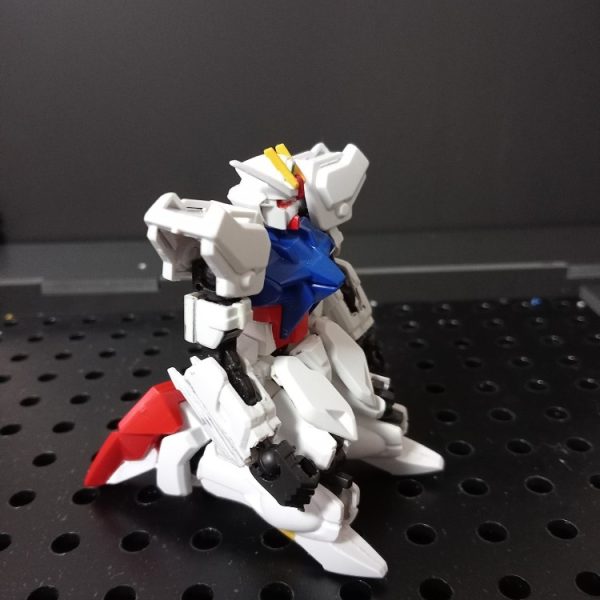 【コレクションシリーズ】ストライク<正座>ガンダム