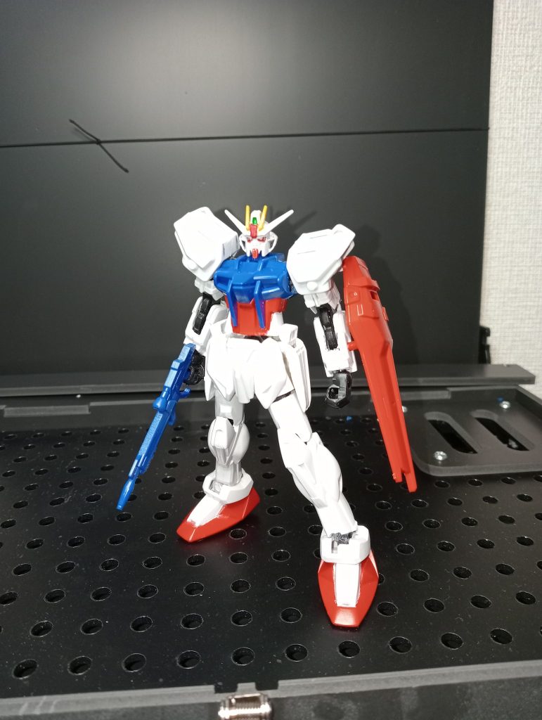 付属武器を持たせて。