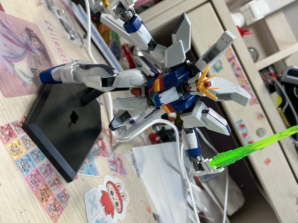 HGガンダムXディバイダー–2枚目/制作者：M.R