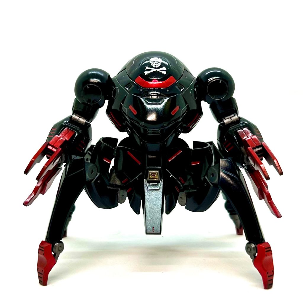 でも コレ作ってる途中で、こりゃ カニ🦀よりも『スターシップトゥルーパーズ』のバグズ または『ガメラ』のソルジャーレギオンっぽいぞ！ と思い始め、黒く塗ってみたんですが。。。結果… &nbsp;フンコロガシ😑