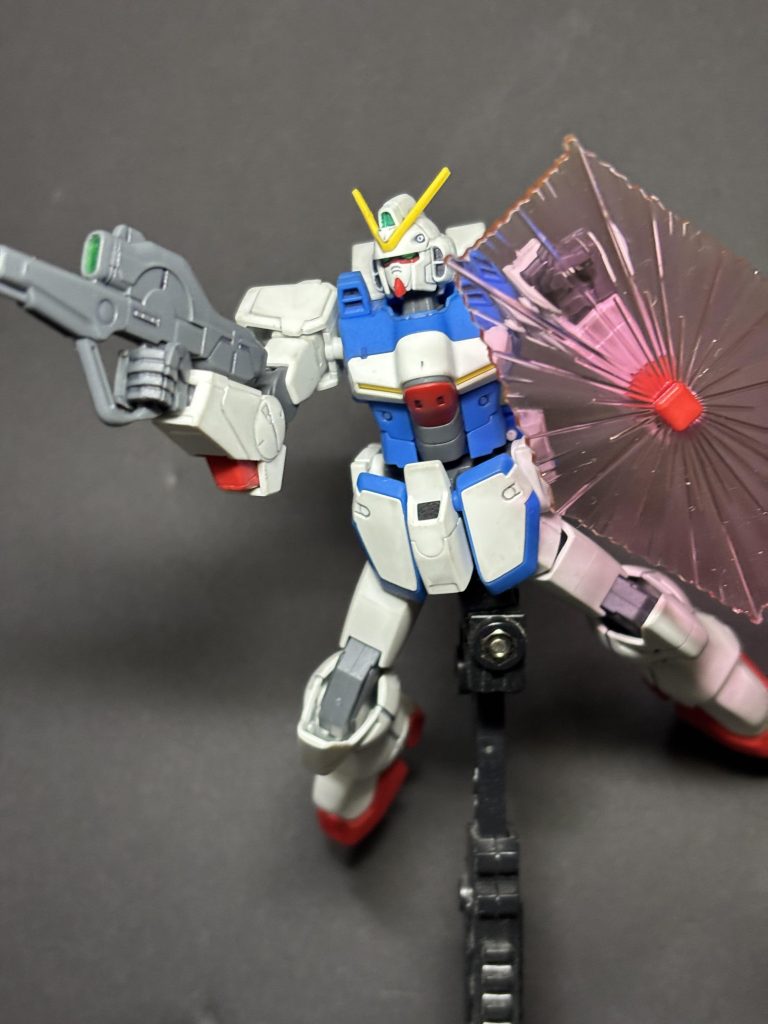 目が不自由なので1/144小型MSはキツイっす…😅今度からはMGしようかと考えてます…